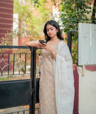 Lightweight ethnic kurti set in Sunlit Grace color