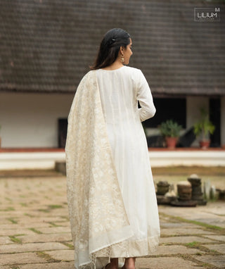 Women’s traditional Vanilla Silk dress for Onam