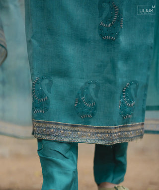 Lightweight tissue silk fabric texture