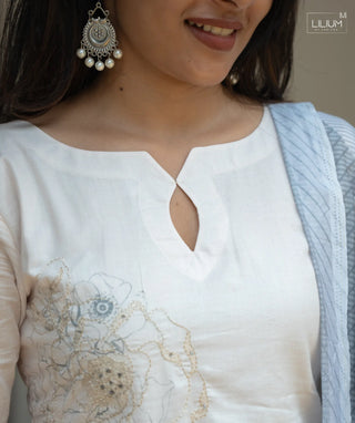 Festive wear Mulberry Silk 3 piece muslin outfit for Onam