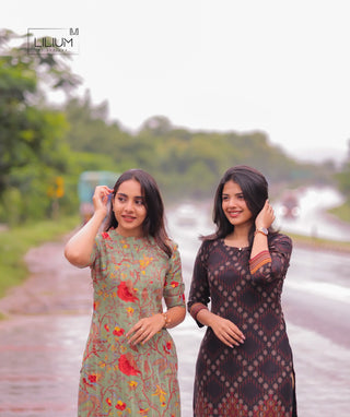Breathable muslin kurti in rich garnet color