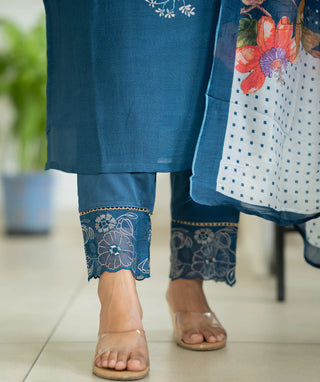 Casual wear muslin kurti set in Blue Marquise