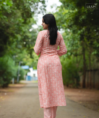 Back view of muslin top with 46-inch length