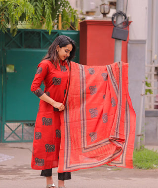 Elegant casualwear cotton kurti outfit for women